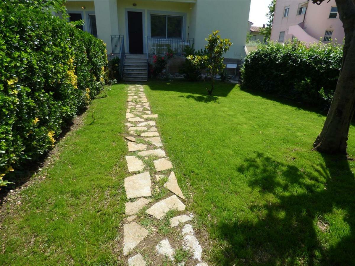 Complesso Primavera Tirrenia Luaran gambar